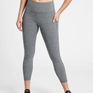 Athleta I Ultimate Stash Pocket 7/8 tight in Gray I Sz Large